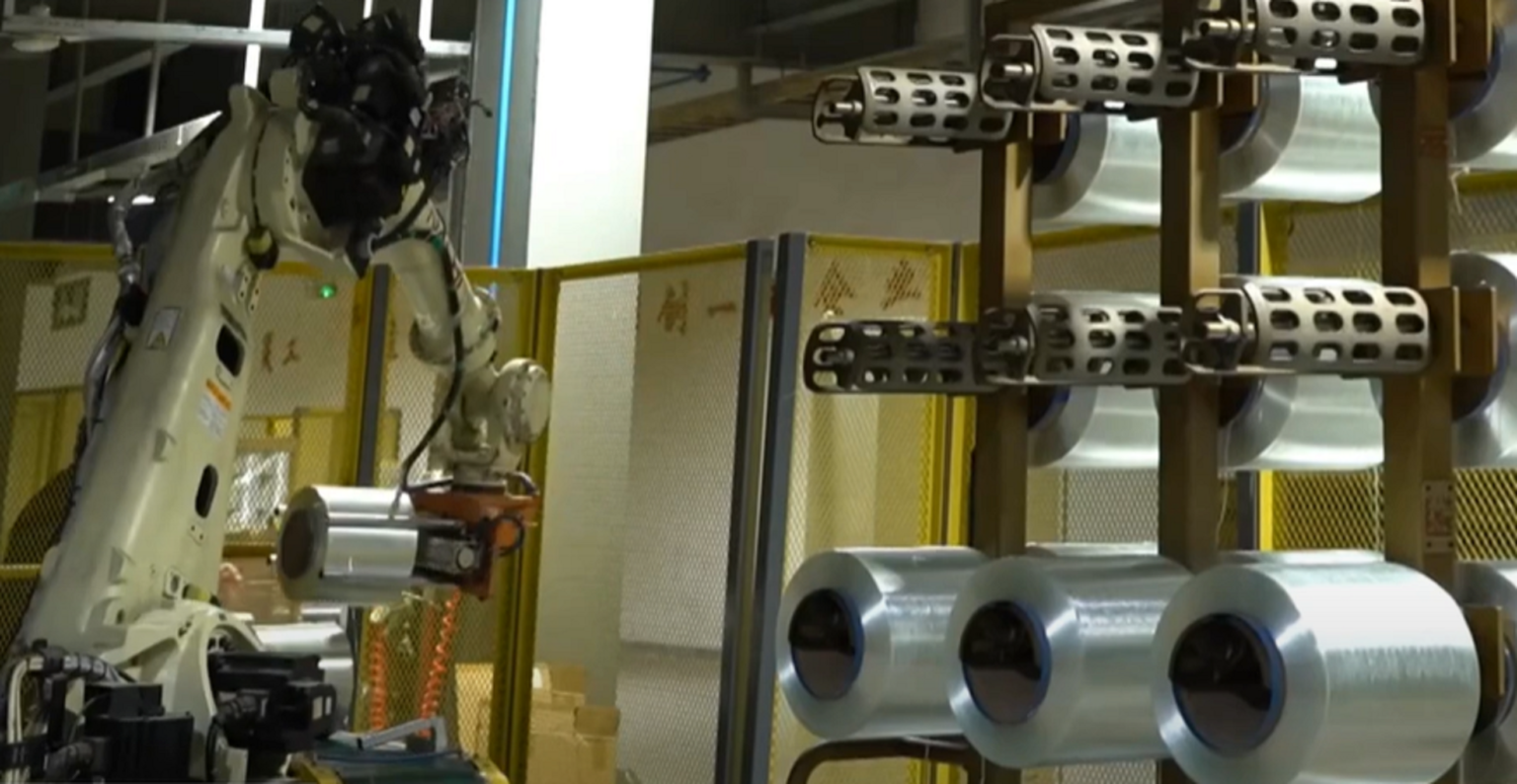 Understanding Spray-Up Roving: Fiberglass Roving Production, Spray-Up ...