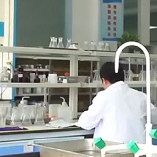 Zirconium content Zirconium content